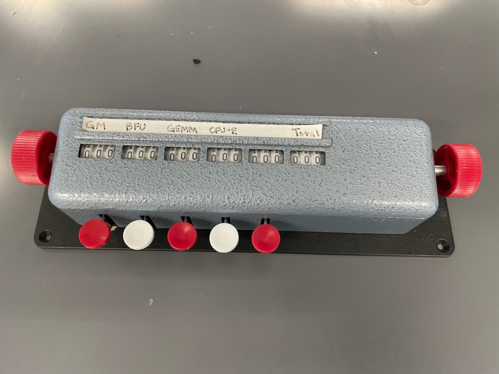 Image of Manual Multichannel Tally Counter